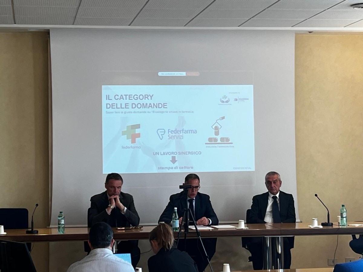 Category delle domande, 800 i farmacisti coinvolti nei 10 incontri. Nel 2026, nuovi temi da approfondire